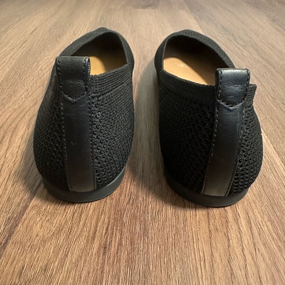 Everlane 40 Hour Flat in ReKnit - Picture 2 of 5